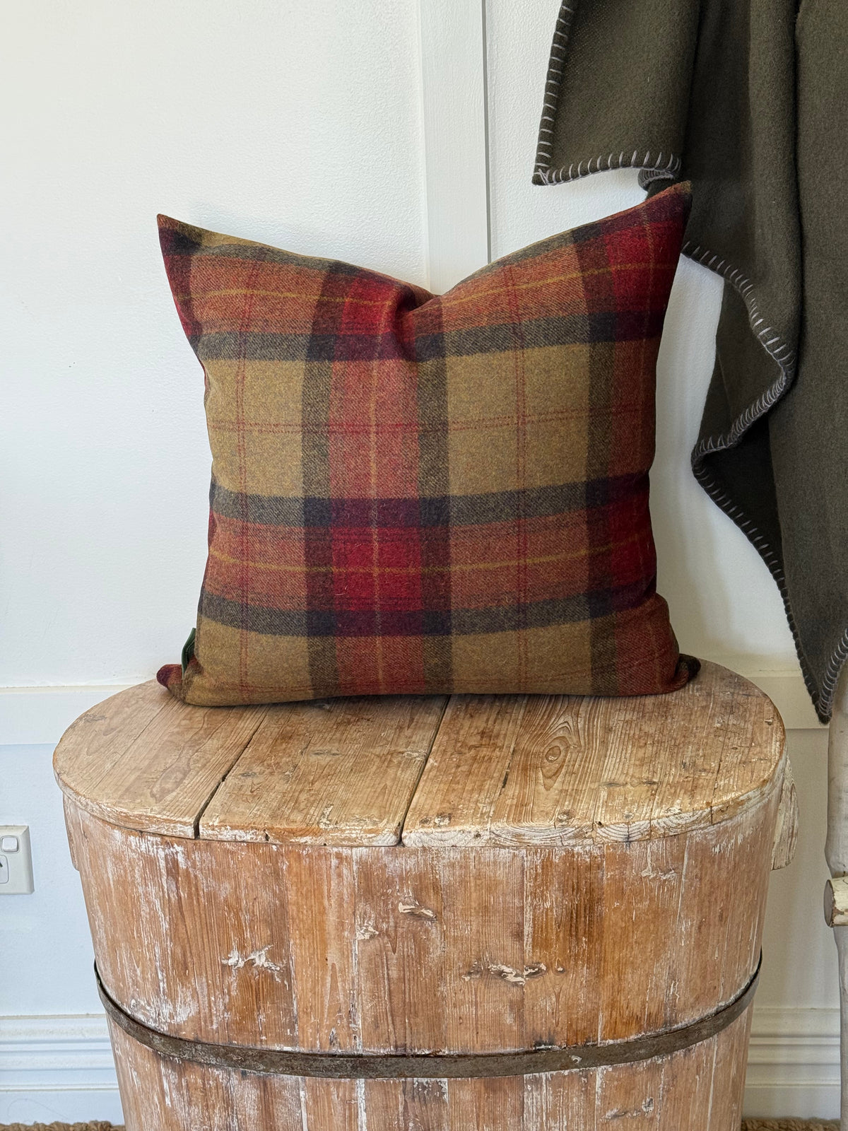 The Heritage Cushion Cover - Skye Claret