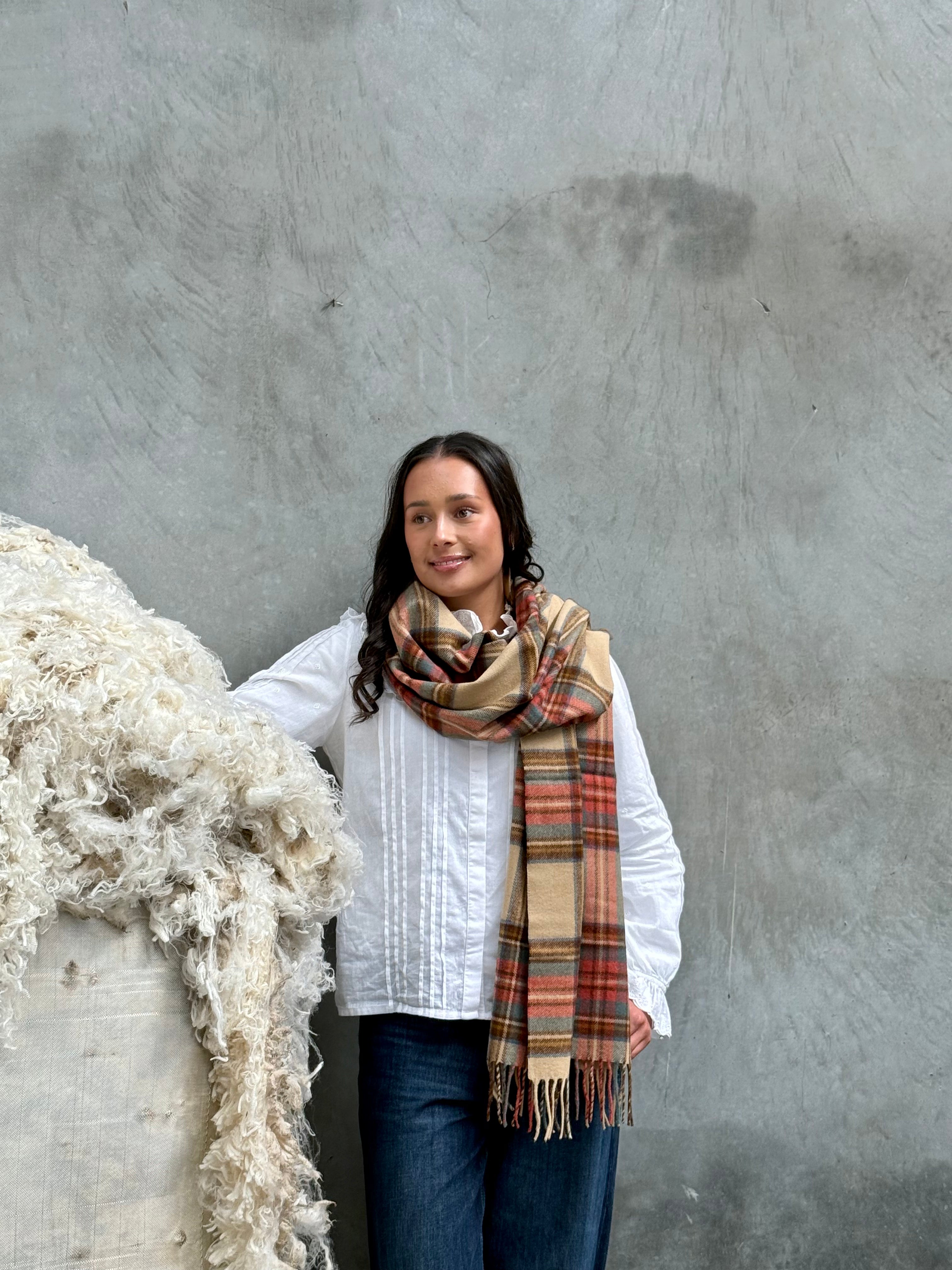 Antique Dress Stewart 100% Merino Oversized Scarf
