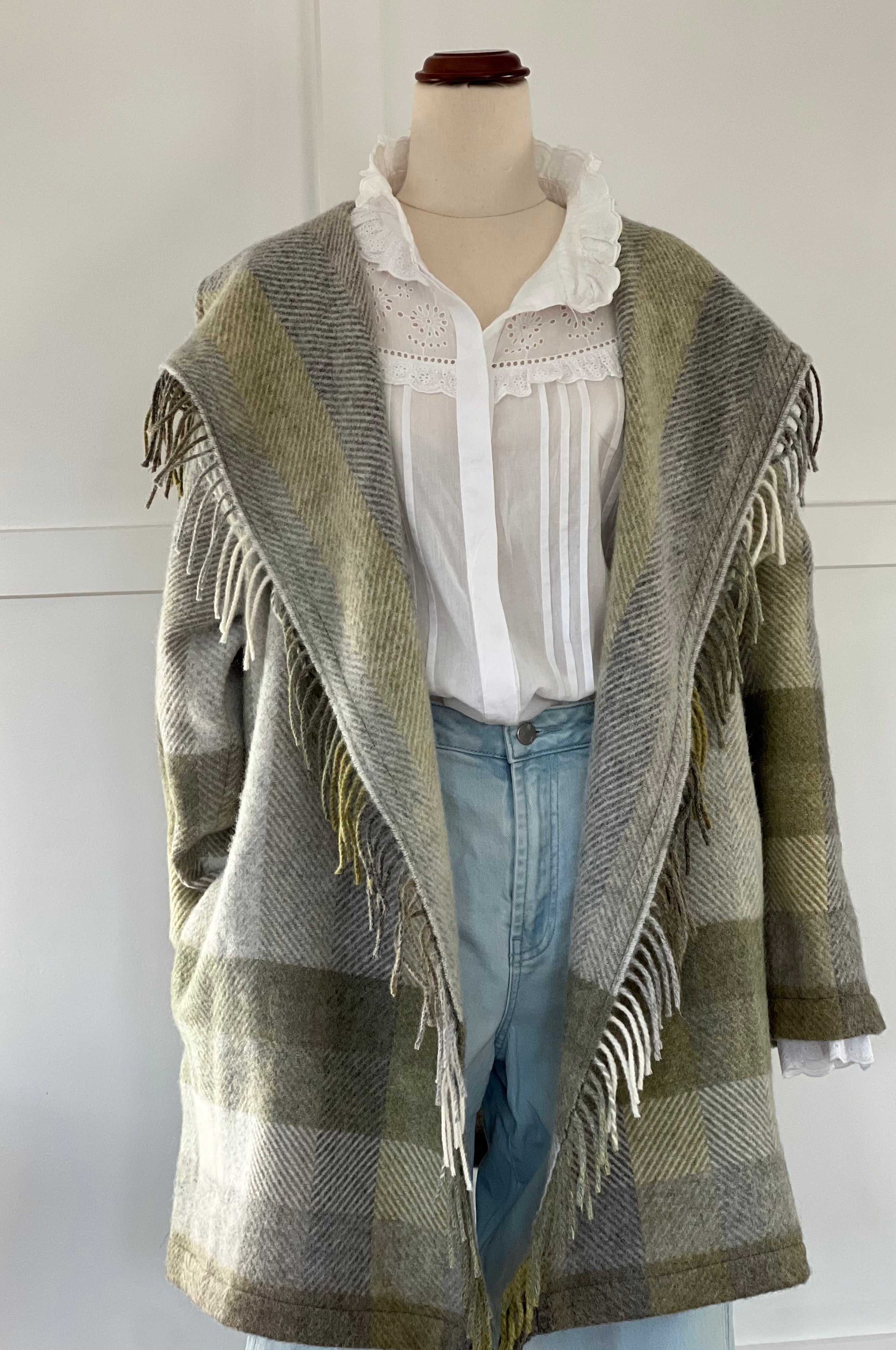 The Southern Coat - Woodale Olive - 100% wool