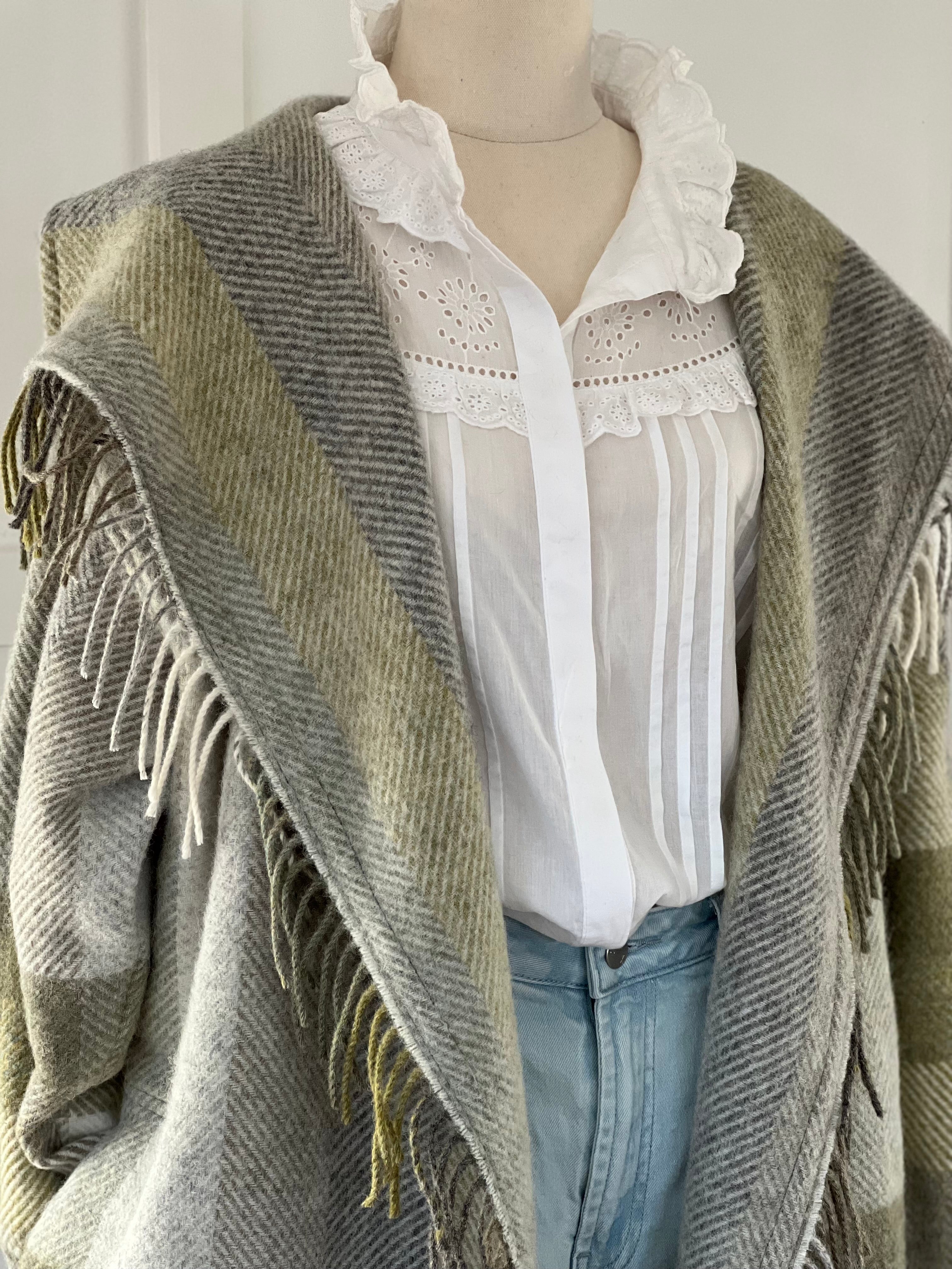 The Southern Coat - Woodale Olive - 100% wool