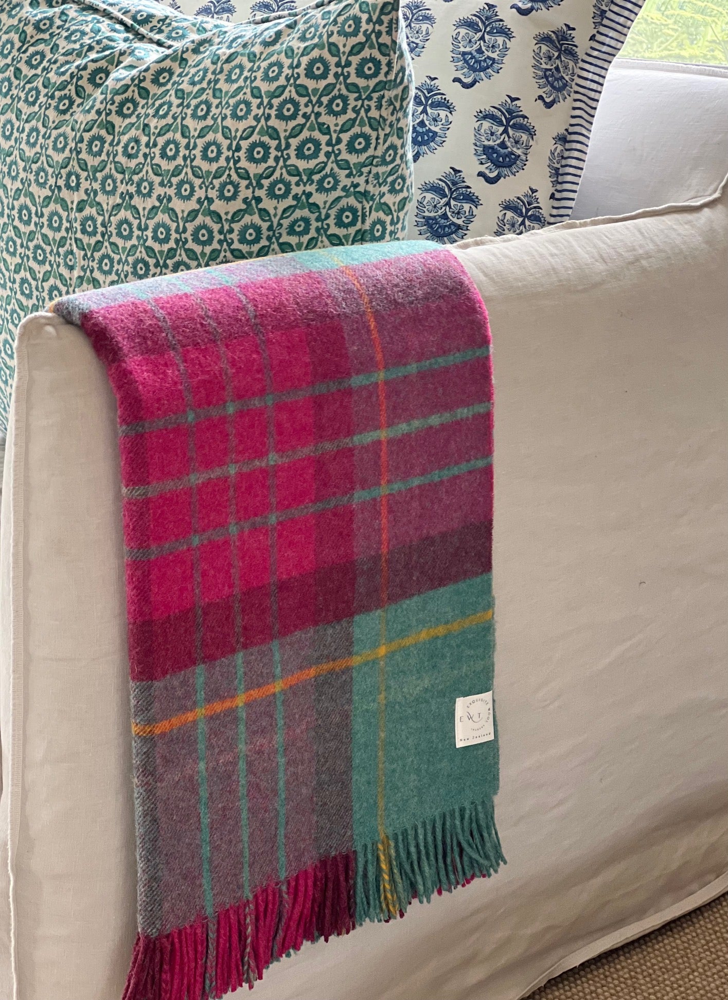 Saltburn Cerise & Mint 100% Wool Throw