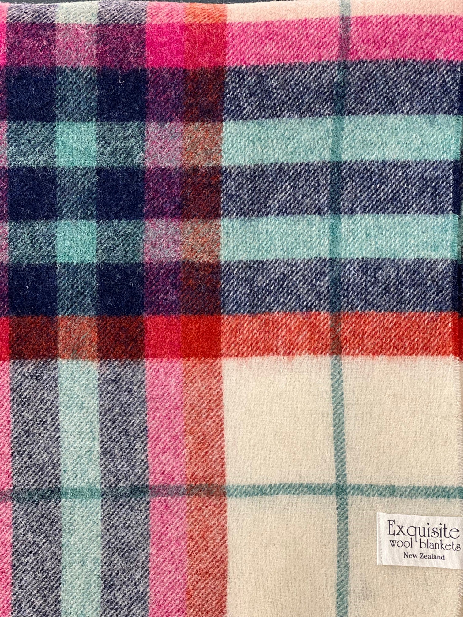 Falmouth Ivory & Red 100% Wool Throw