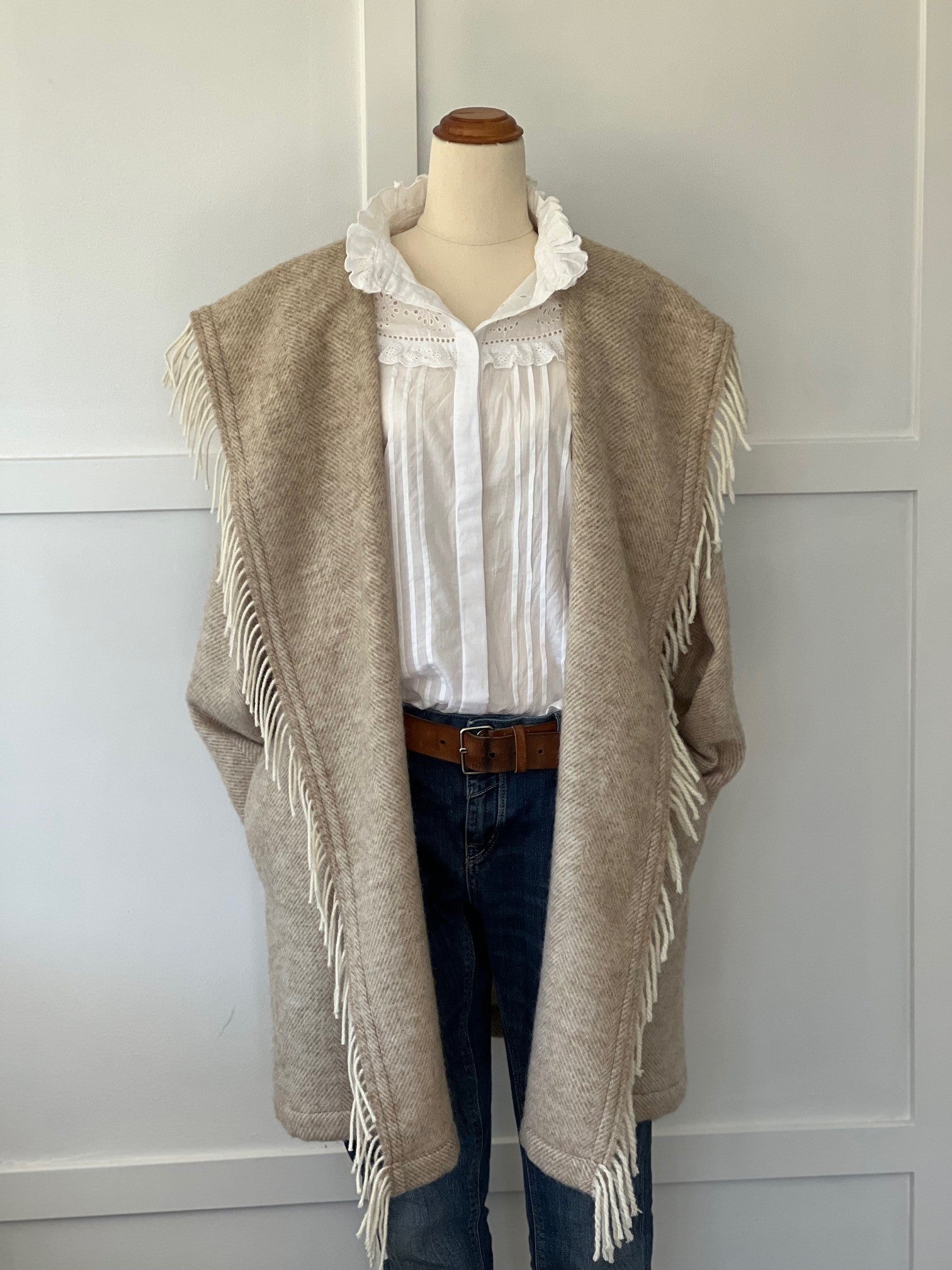 The Southern Coat - Herringbone Beige - 100% wool