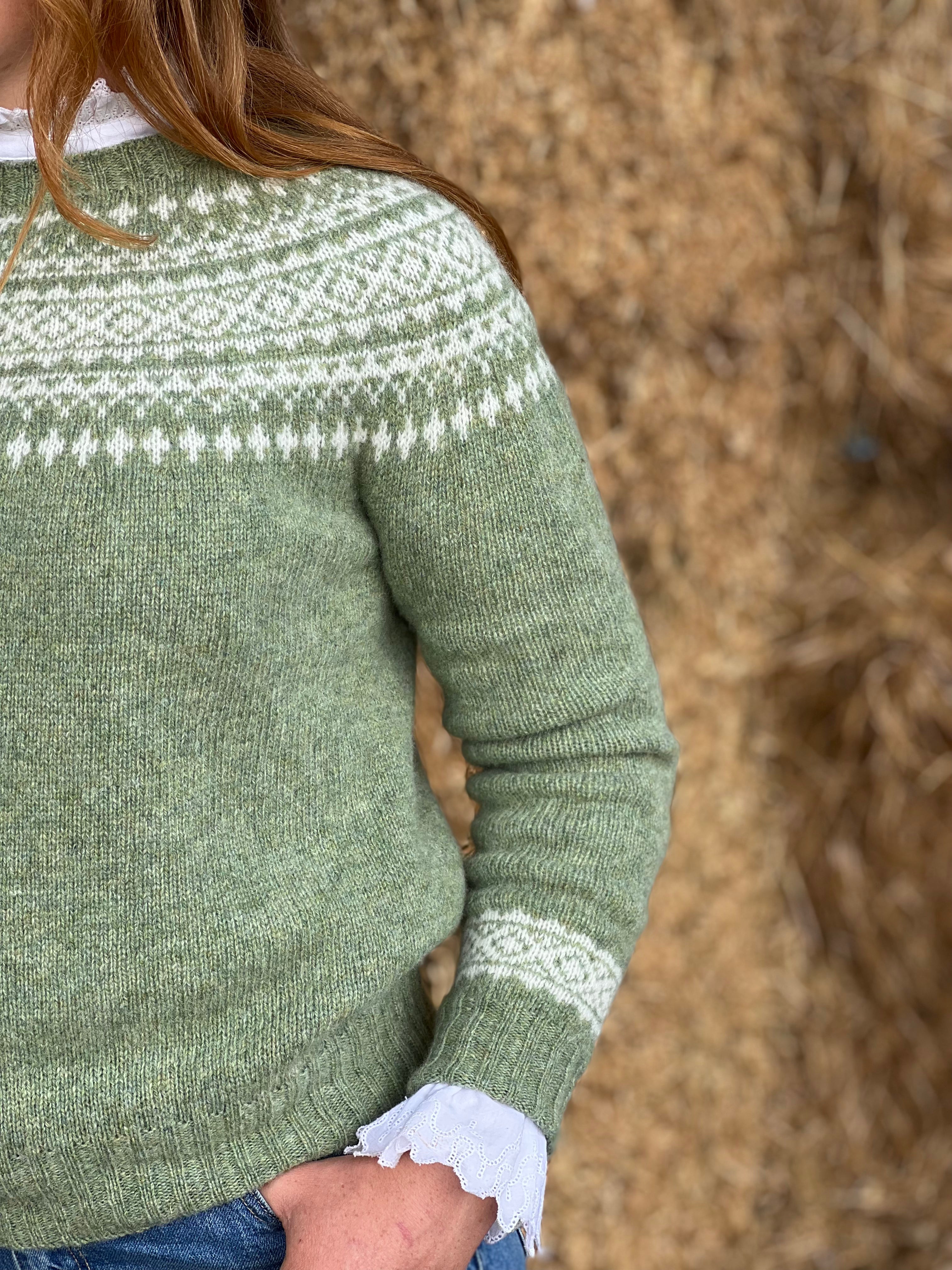 Harley Crossbred Jades Diary & White Jumper