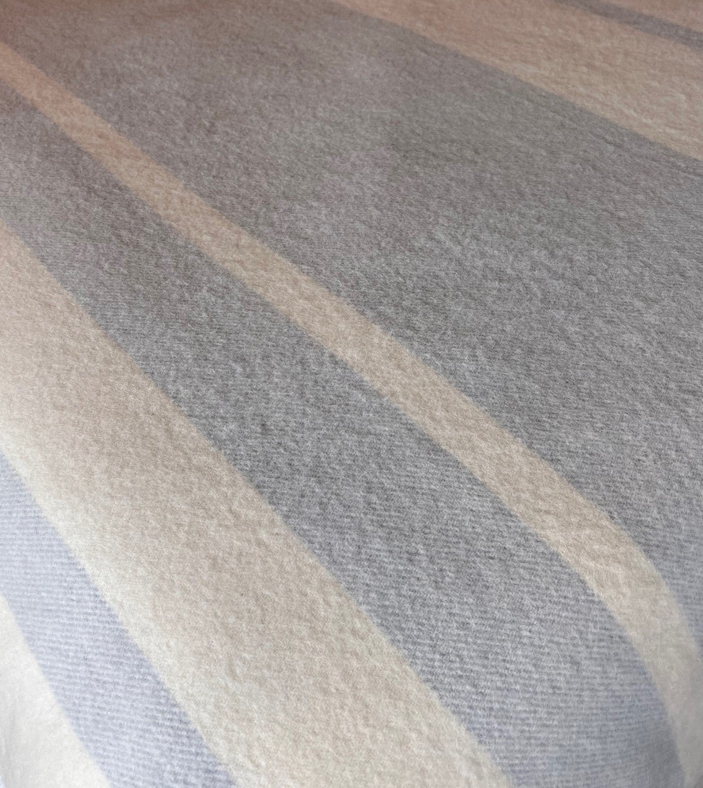 Belmont Station Pure Perendale Lambswool Blanket