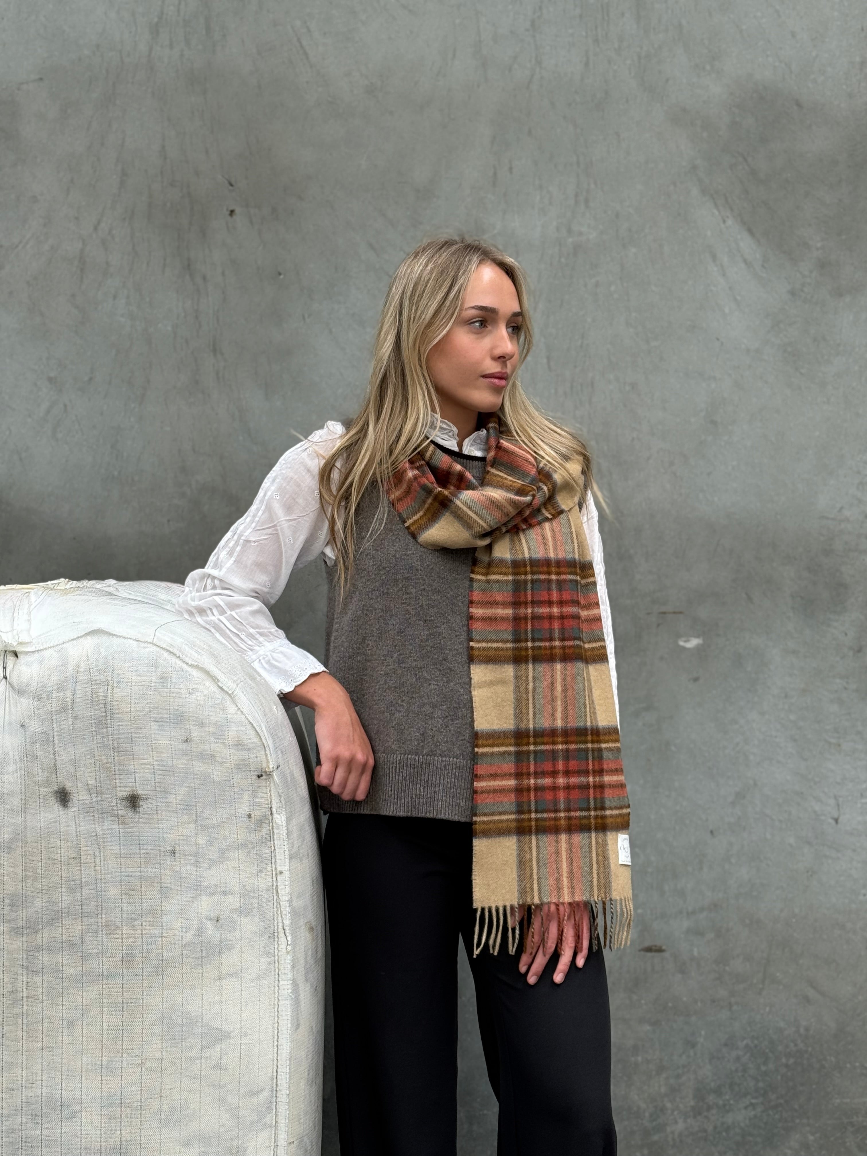 Antique Dress Stewart 100% Merino Scarf