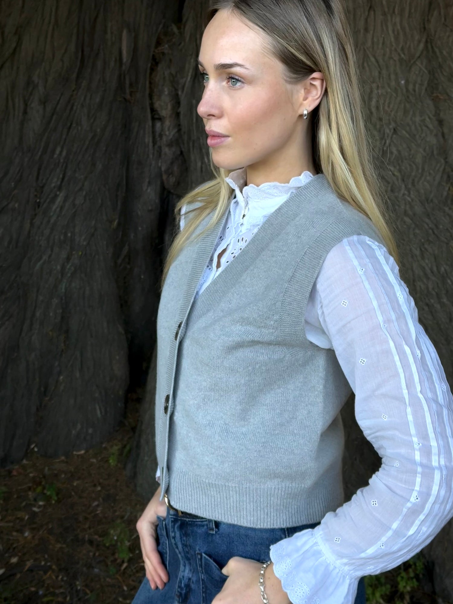 Brora Supersoft Lambswool V Neck Waistcoat