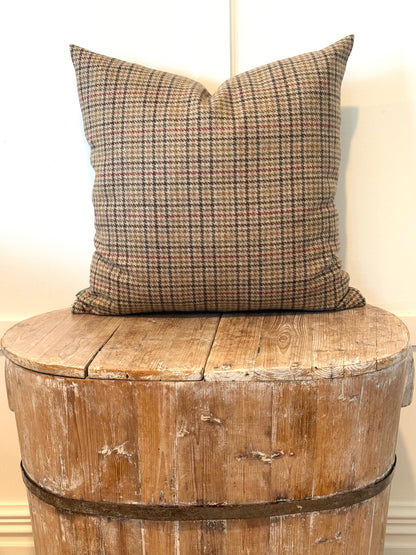 The Heritage Cushion - Aveyard Sage &amp; Red