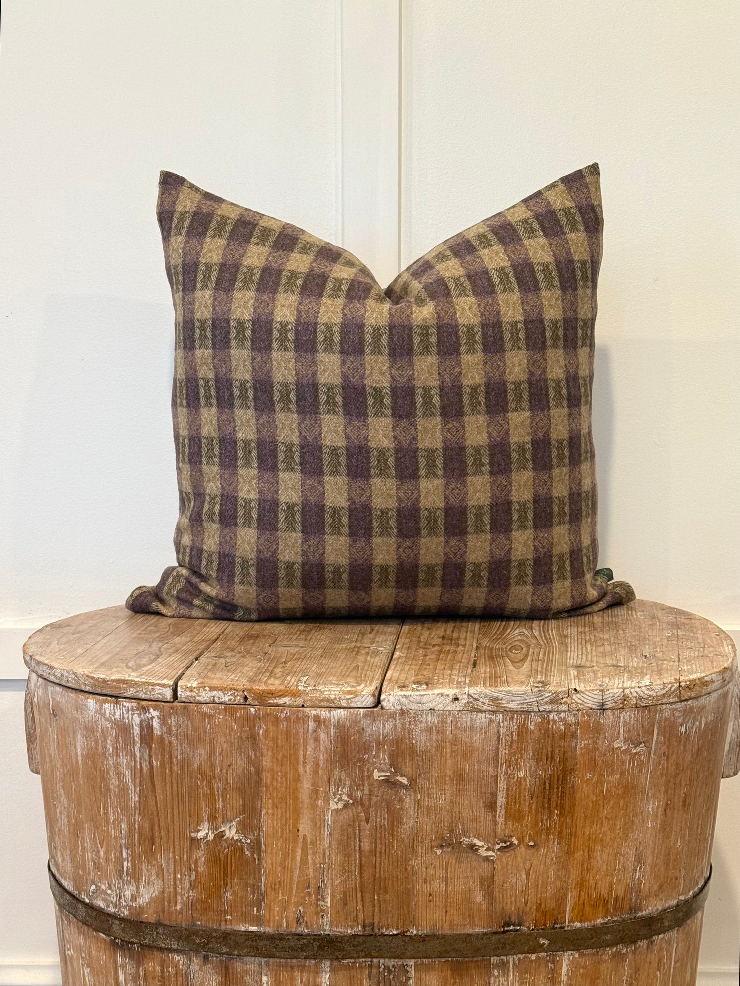 The Heritage Cushion Cover - Oaks Lavender