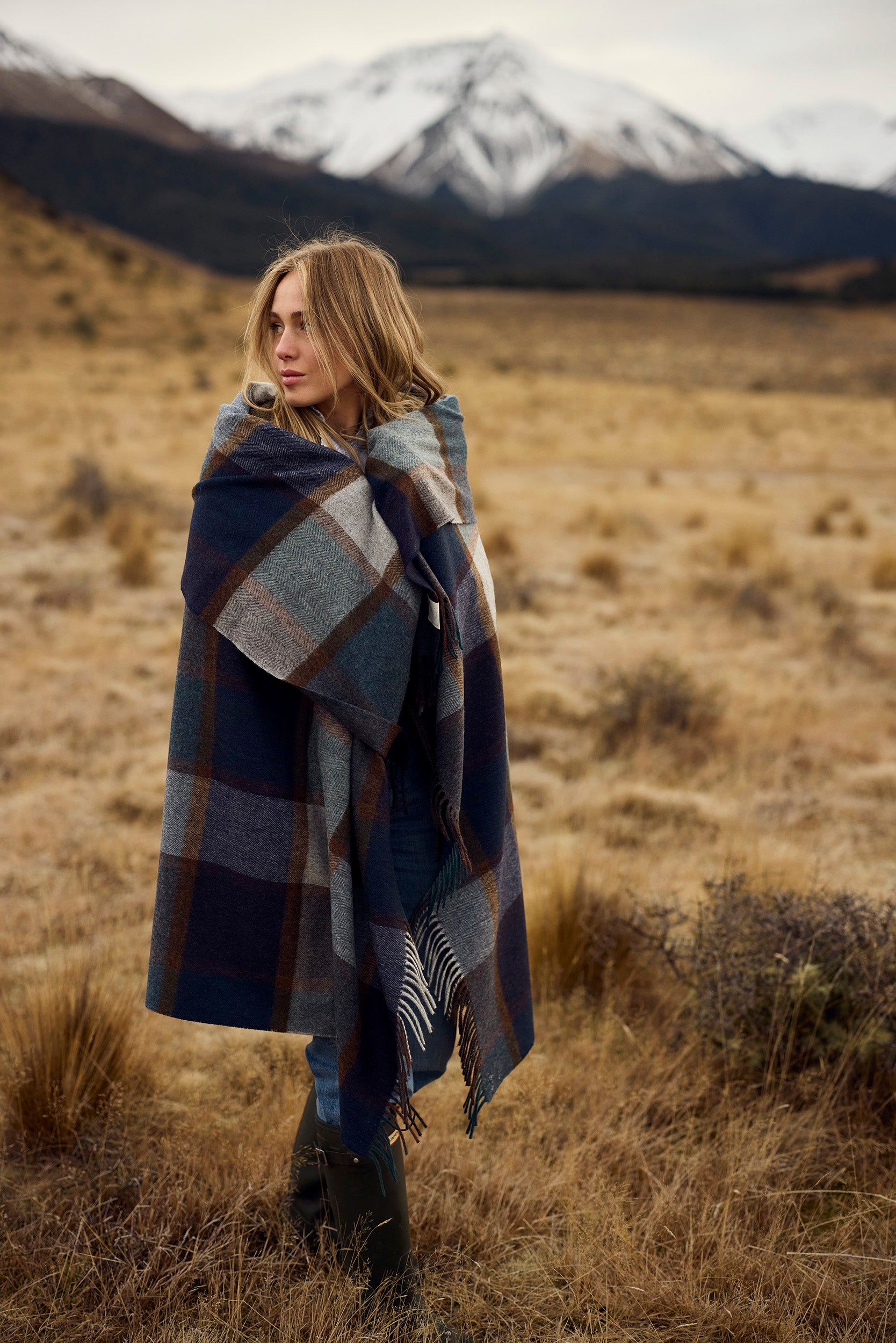 Windowpane Navy 100% Merino Throw