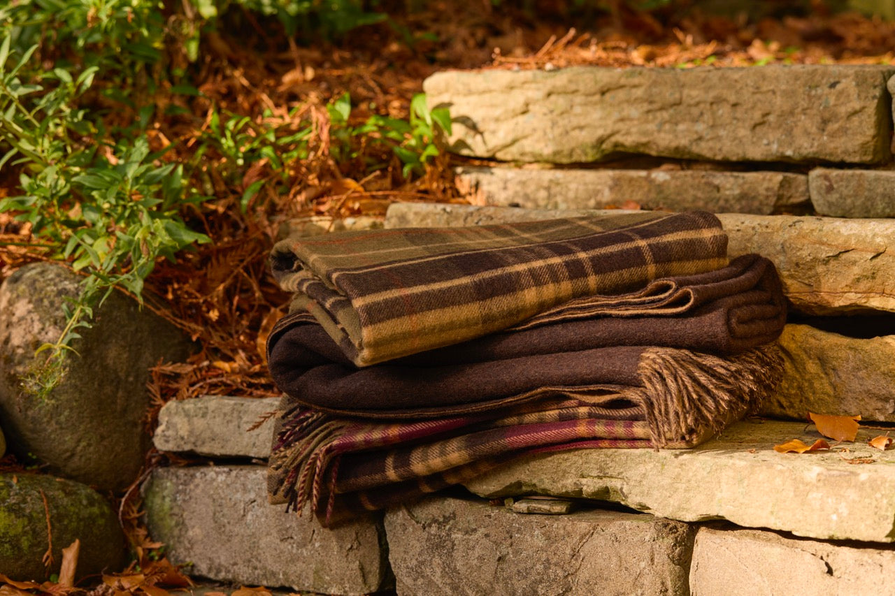 Estate Plaid Olive 100% Merino Throw