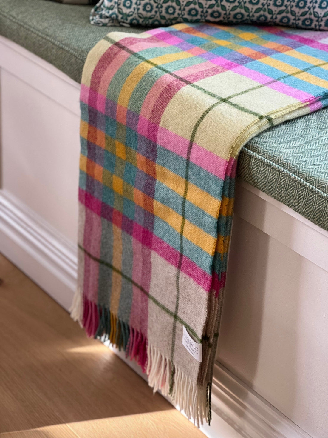 Falmouth Ivory &amp; Pink 100% Wool Throw